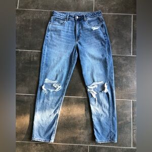 American Eagle, 6 regular, ripped mom jeans